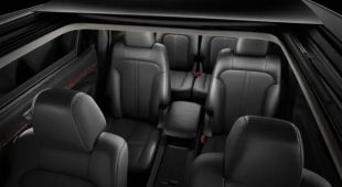 MKT-Town-Car-photo-2